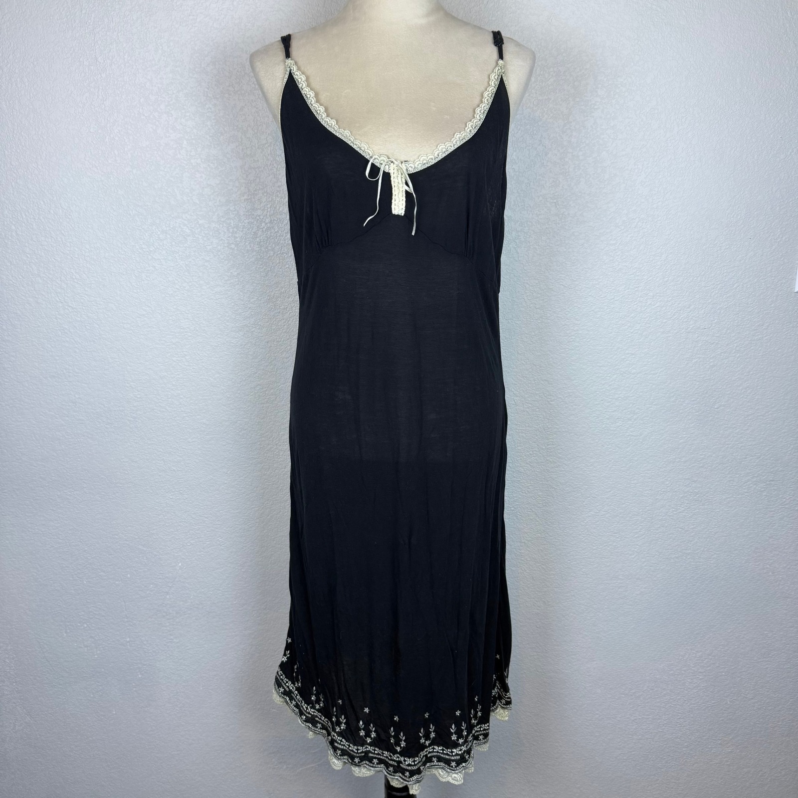 Pj Salvage Black Lace Trimmed Bow Tie Front Slip Dress Women's Size Medium